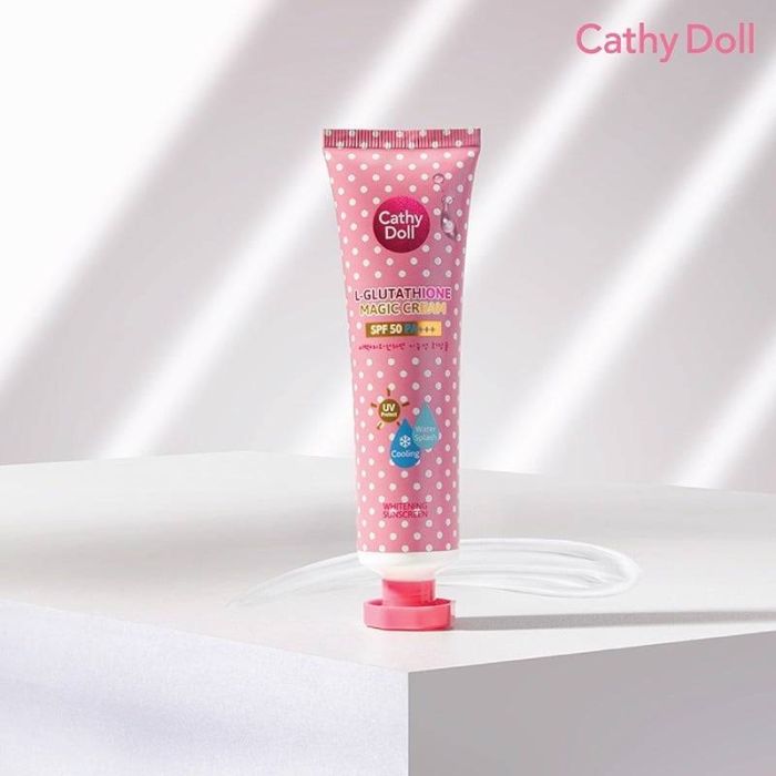 Kem Chống Nắng Trắng Da Cathy Doll L-Glutathione Magic Cream SPF50 PA+